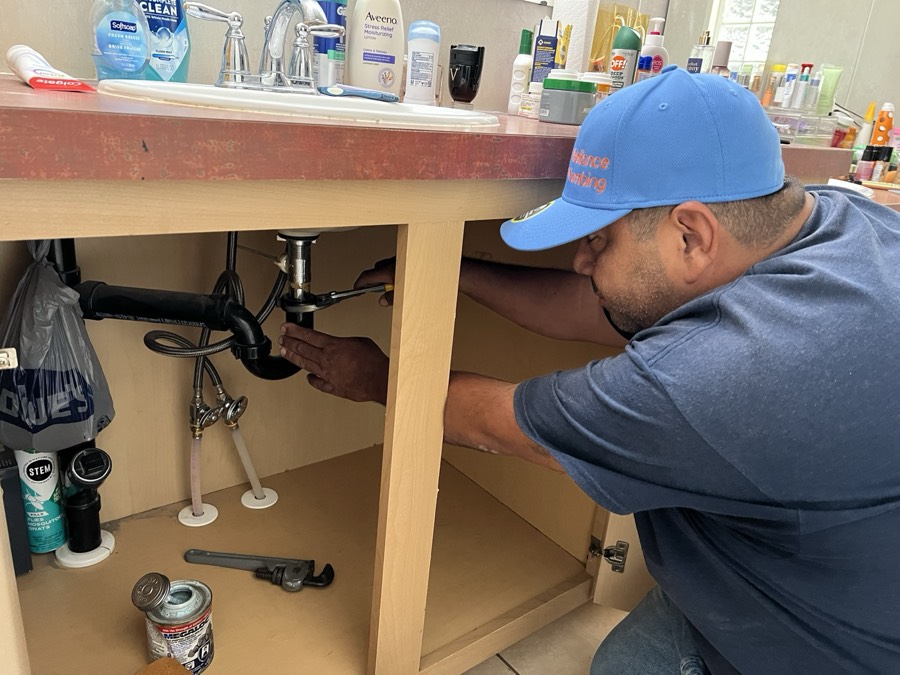 Pipe leak repair